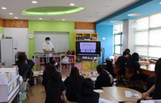 상명대부속여중에서 스마트 시티를 운영하고 있다.