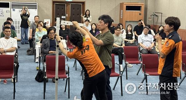 재난·재해 발생 시 초기 대응을 담당하는 소방안전 업무 종사자 등을 대상으로 ‘재난안전 교육’을 실시하고 있다.