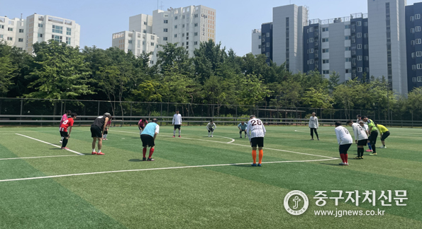 생활체육교실 축구 수강 모습.
