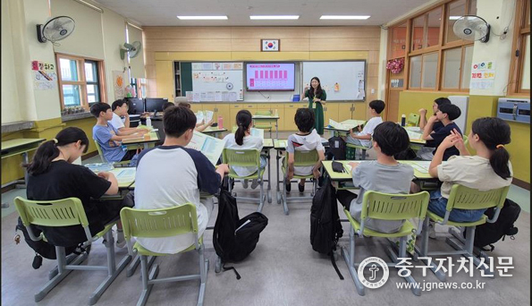 2025 하반기 중부 학생 마음건강증진 프로그램을 운영하고 있다.